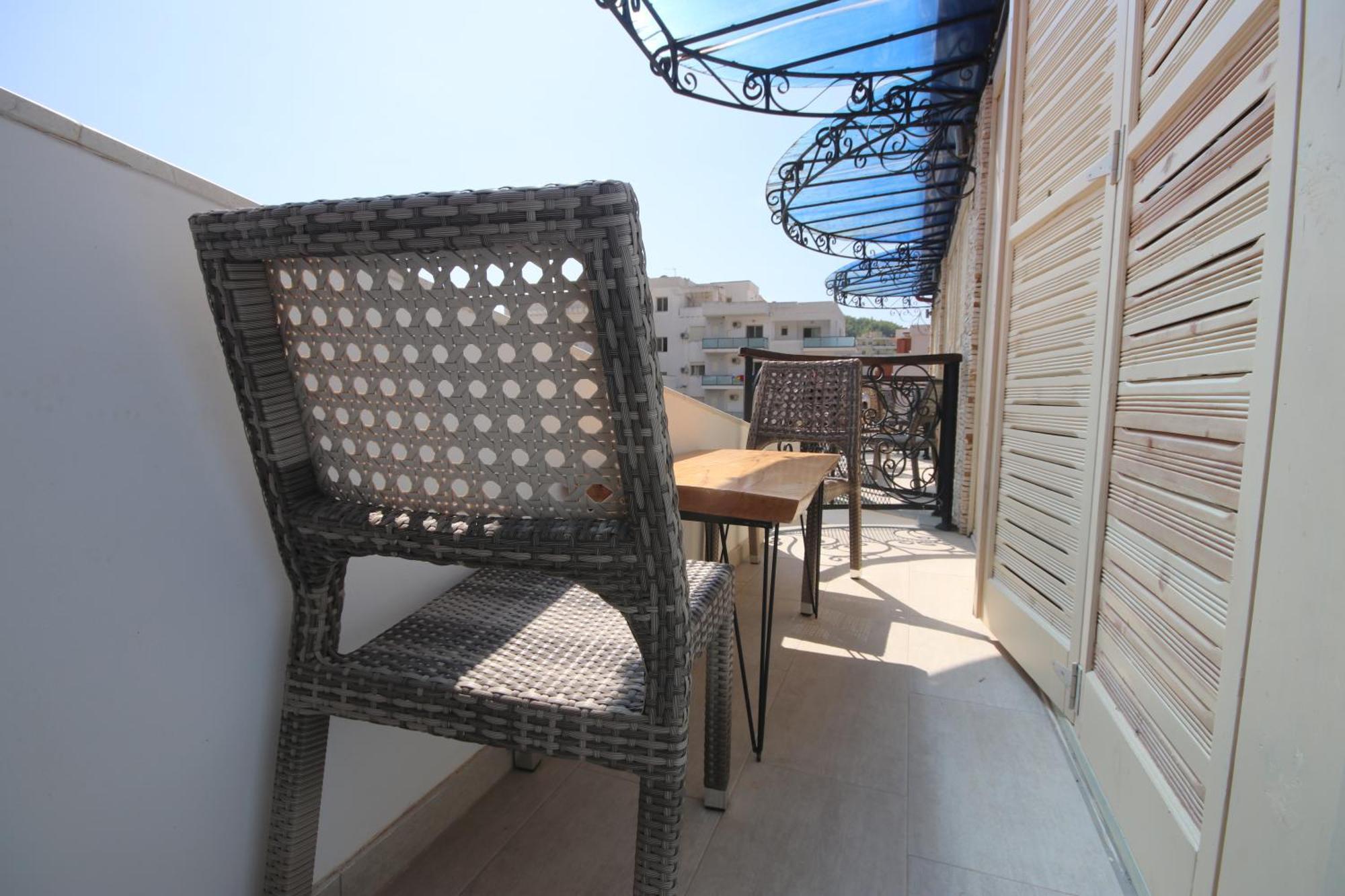 Vila Mateus Himare Buitenkant foto